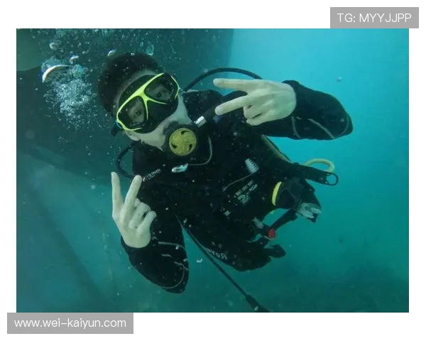 浮潜海底漂流:海底世界的奇妙冒险,浮潜介绍 浮潜海底漂流:海底世界的奇妙冒险,浮潜介绍
